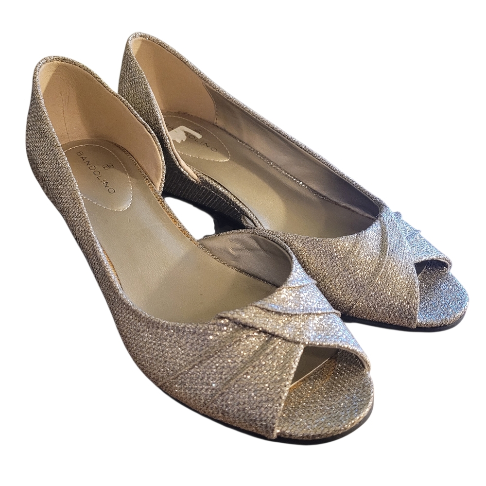 Bandolino Glittering gold peep toe wedge heels - 7.               J76